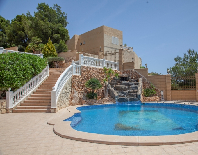 Luxurious villa