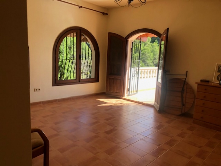 Fantastic Spacious country house in Tarbena