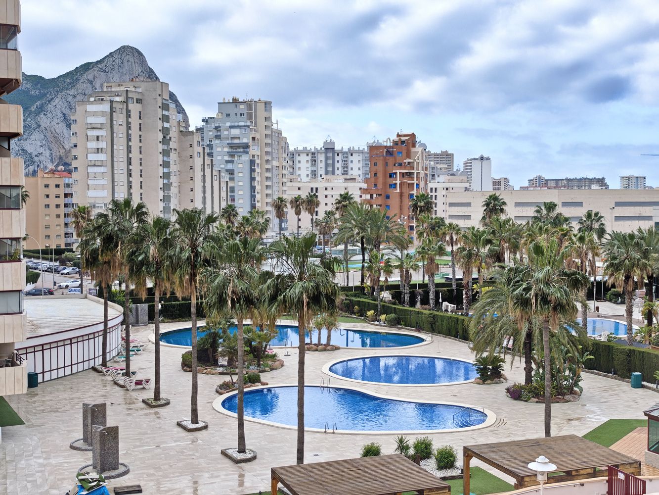 NICE APARTMENT WITH GARAGE NEAR LA FOSA BEACH IN CALPE