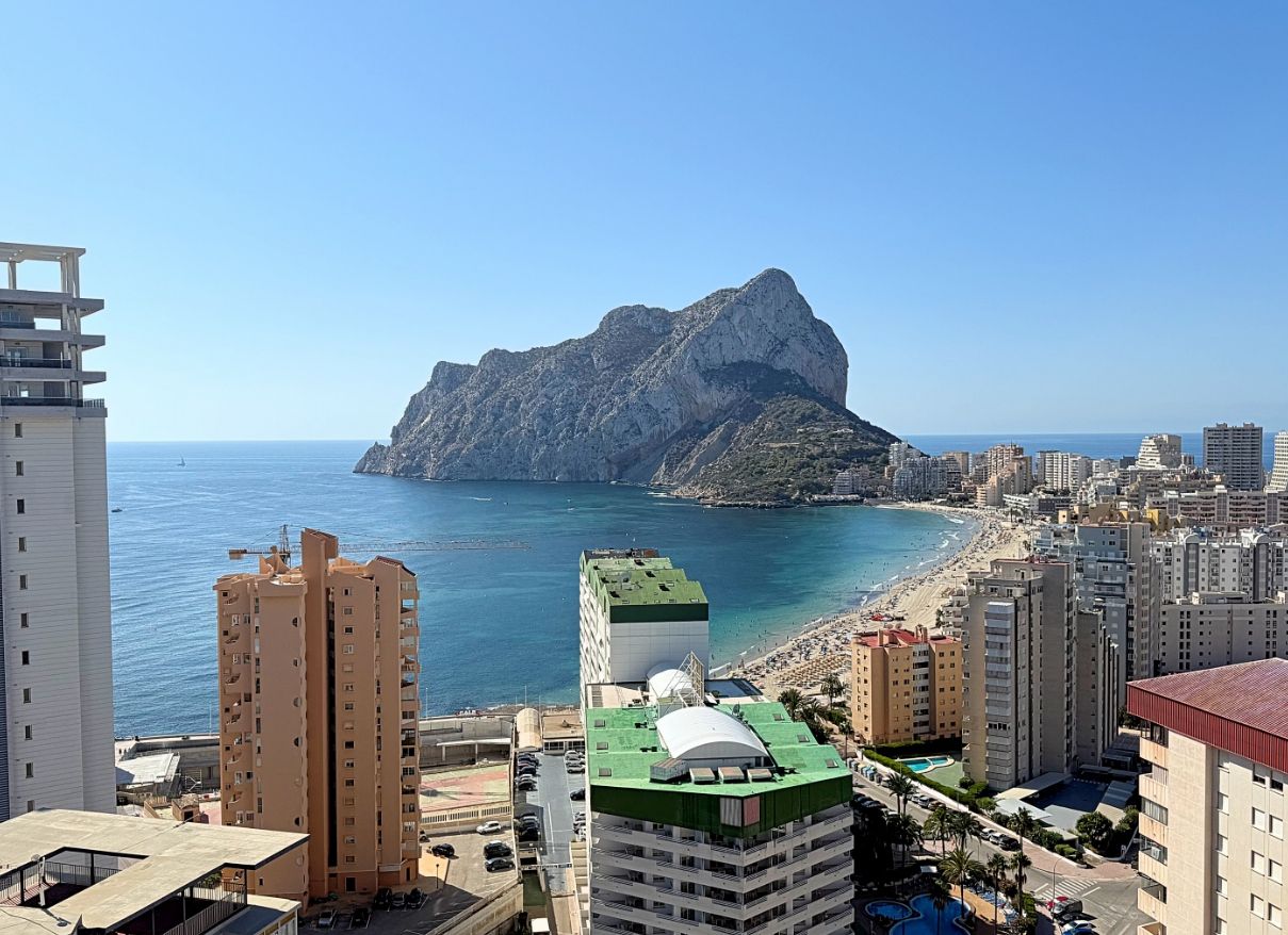 Impressive Penthouse on One Floor with 240° Sea Views – A Truly Unique Property in Calpe