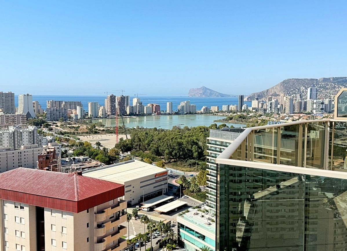 Impressive Penthouse on One Floor with 240° Sea Views – A Truly Unique Property in Calpe