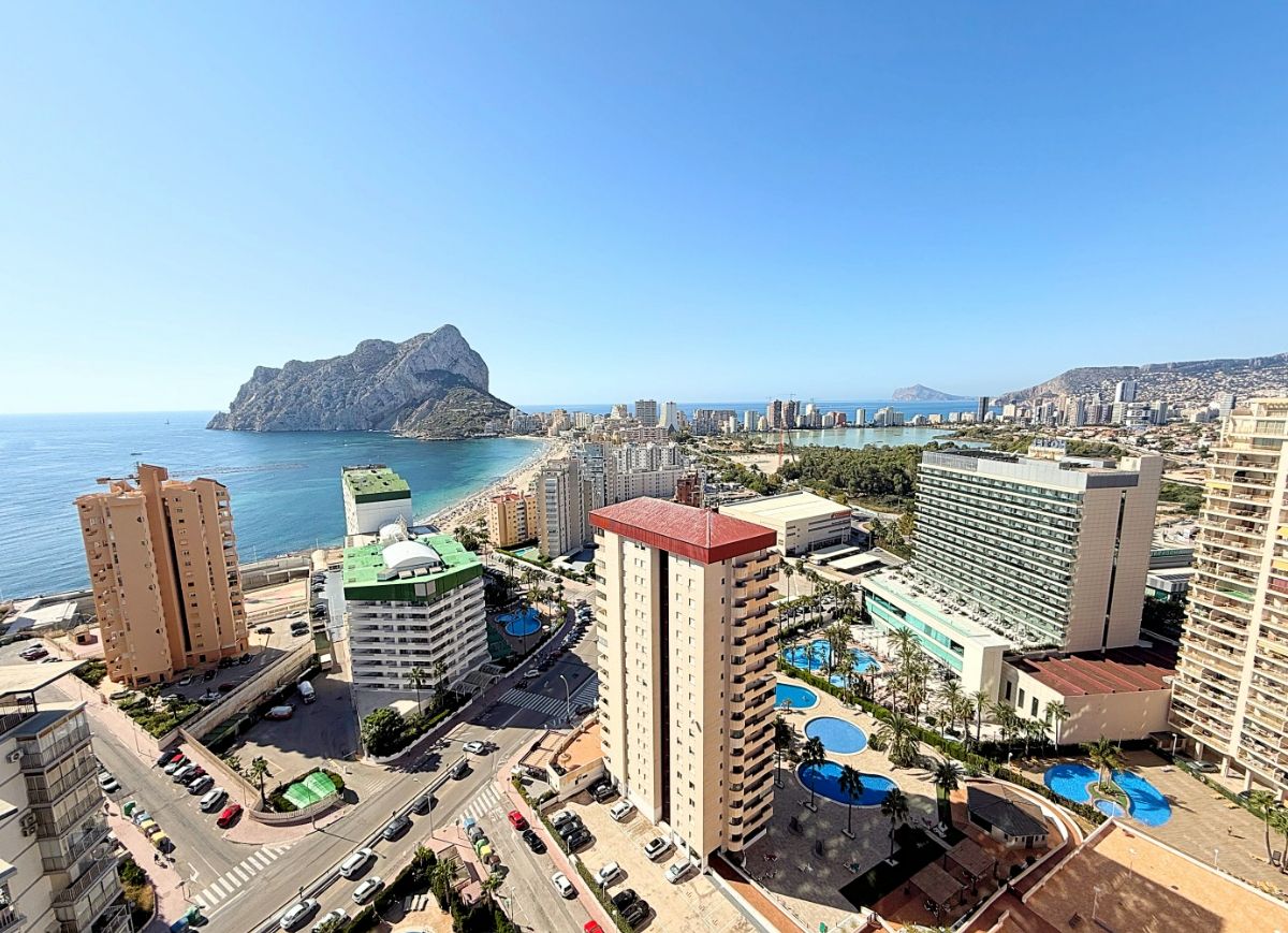 Impressive Penthouse on One Floor with 240° Sea Views – A Truly Unique Property in Calpe