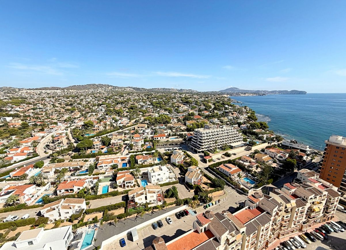 Impressive Penthouse on One Floor with 240° Sea Views – A Truly Unique Property in Calpe