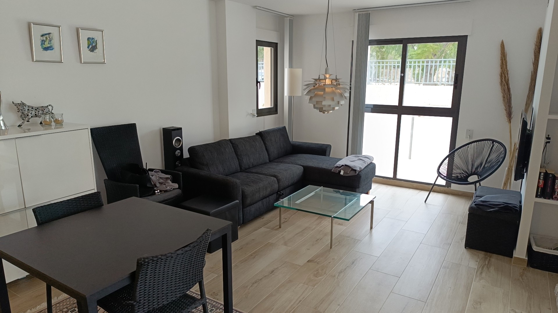 LUXURY GROUND FLOOR APARTMENT WITH OPEN VIEWS AND CLOSE TO THE SEA