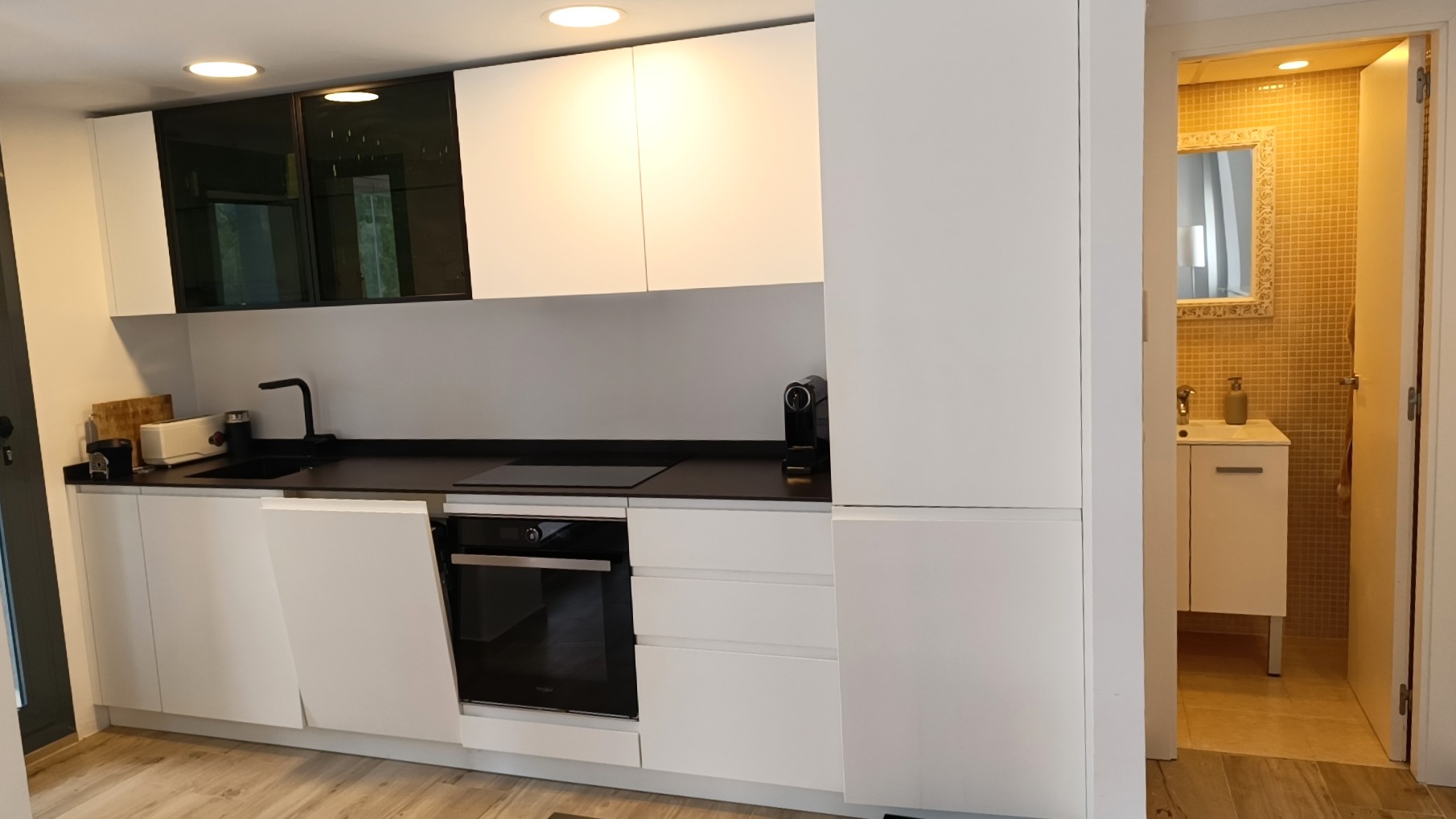 LUXURY GROUND FLOOR APARTMENT WITH OPEN VIEWS AND CLOSE TO THE SEA
