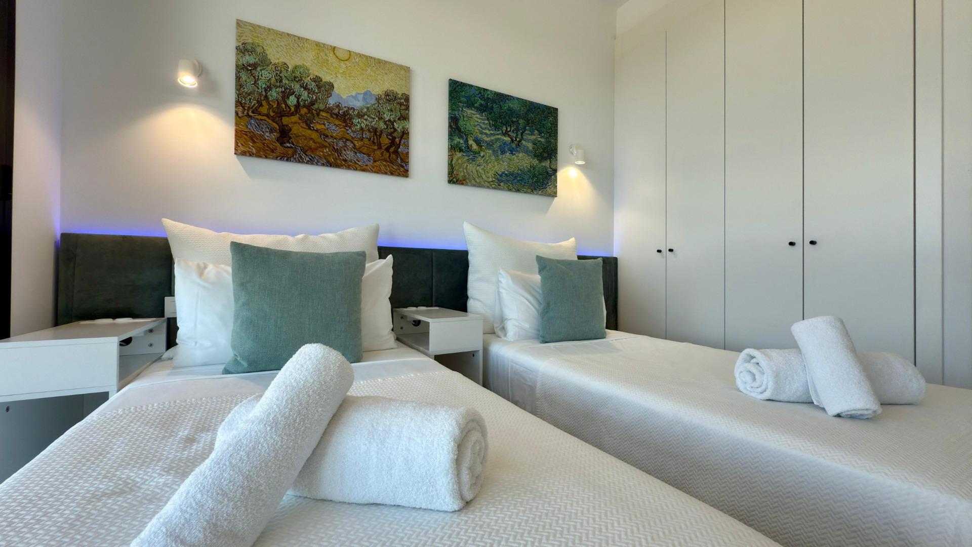 NEW APARTMENT READY TO MOVE IN ON THE FRONT LINE OF TORRES BEACH
