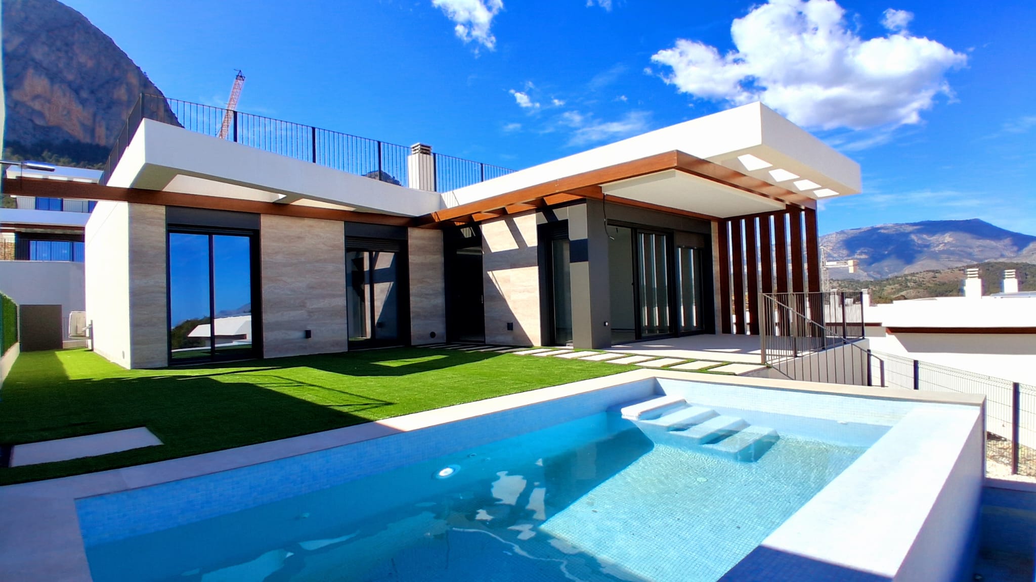 New house in Polop Hills