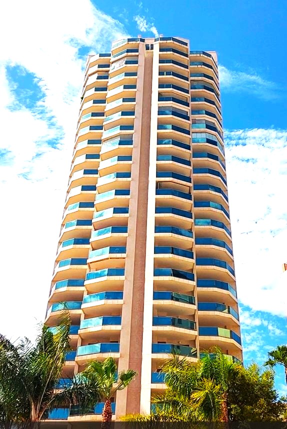 BEAUTIFUL APARTMENT NEAR THE SEA IN CALPE
