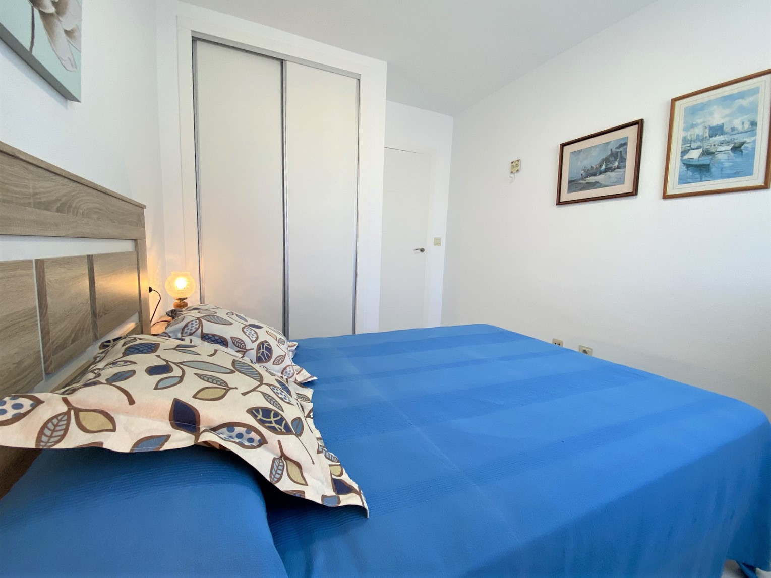 1ST LINE APARTMENT WITH PARKING AND BEAUTIFUL VIEWS IN CALPE