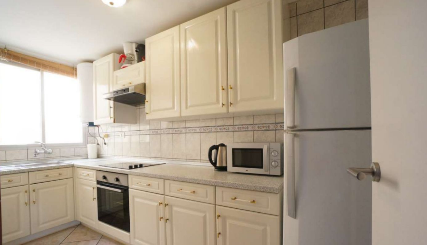 BEAUTIFUL APARTMENT ON THE FRONT LINE OF LA FOSA BEACH IN CALPE