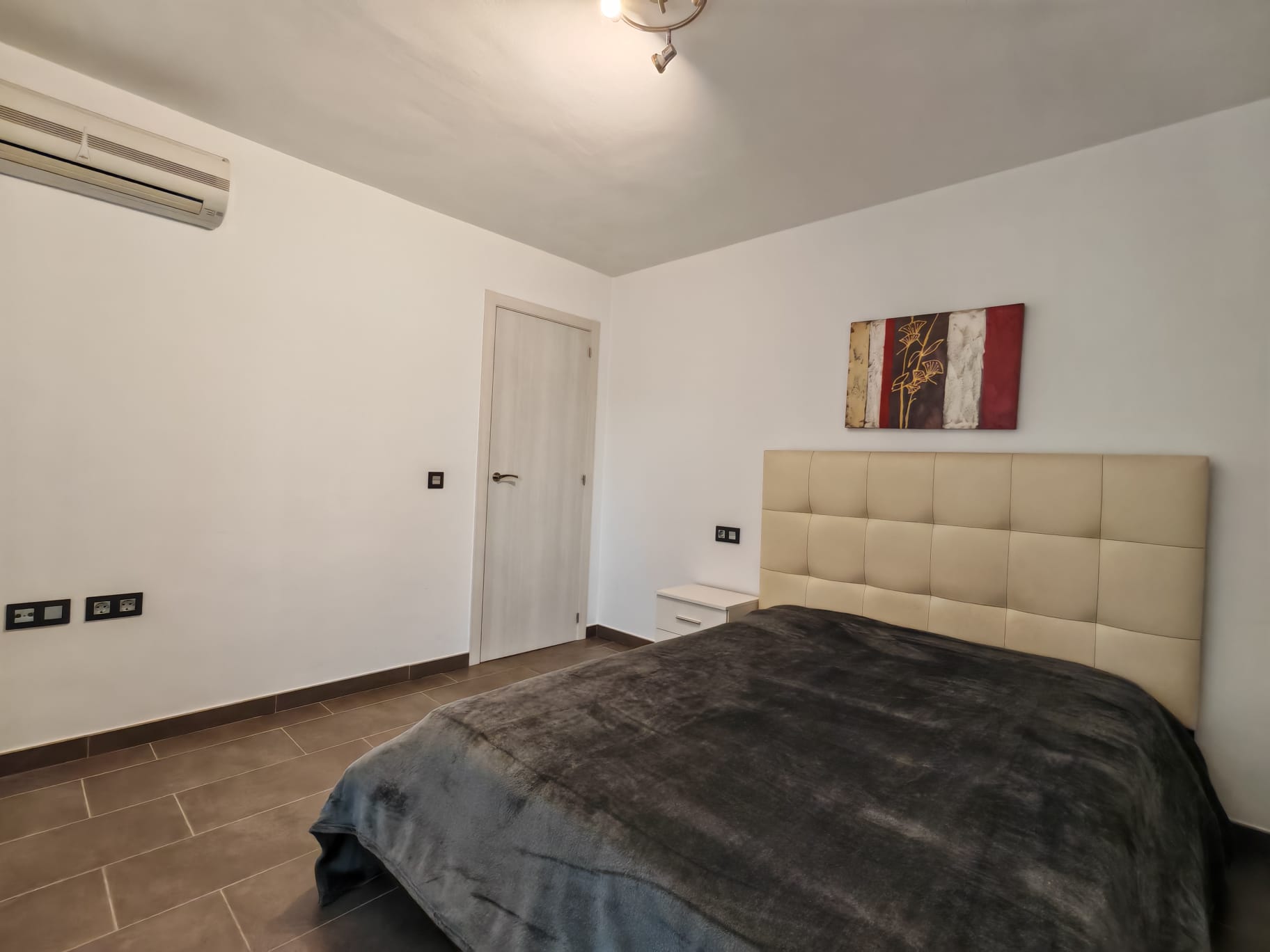 Spacious villa with private pool in Calpe (Urb. Carrio)
