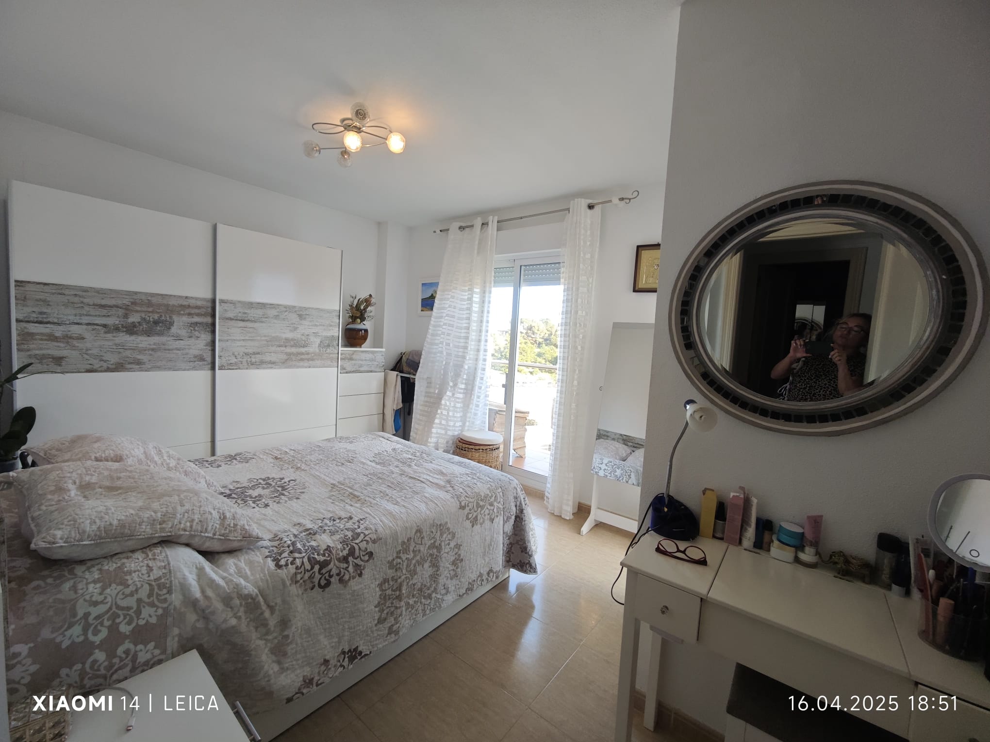 BEAUTIFUL APARTMENT WITH SEA VIEWS IN THE CENTER OF CALPE