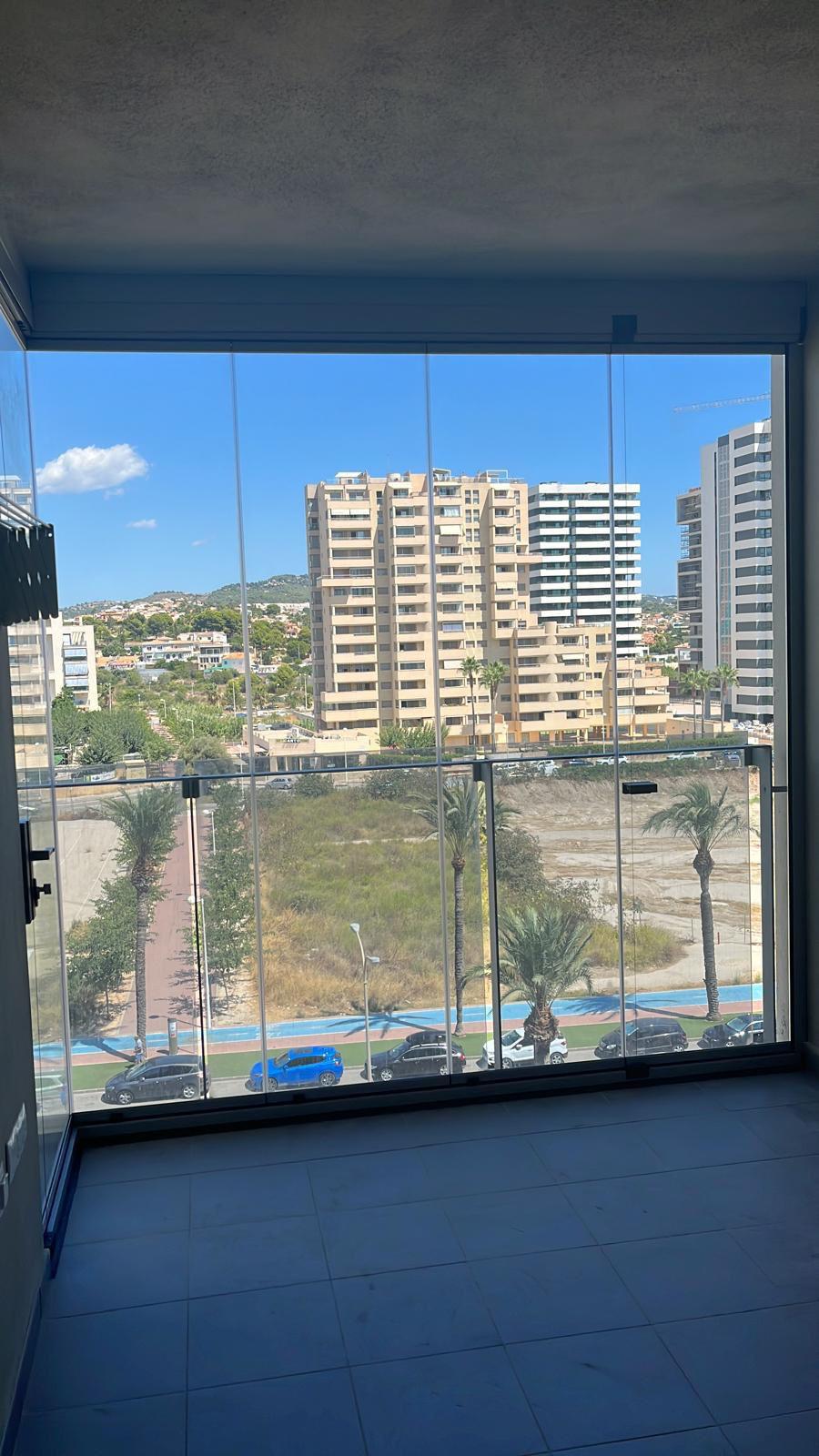 Spacious two-bedroom apartment in Calpe, close to the beach.