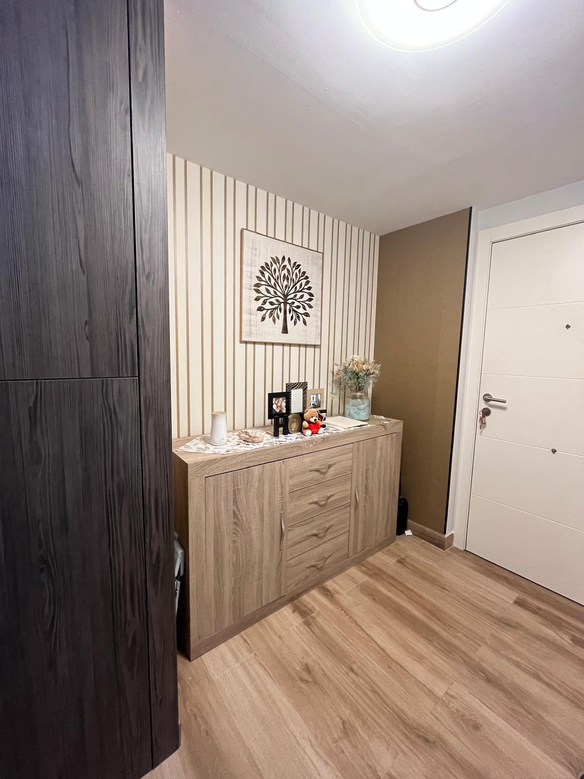 Spacious two-bedroom apartment in Calpe, close to the beach.