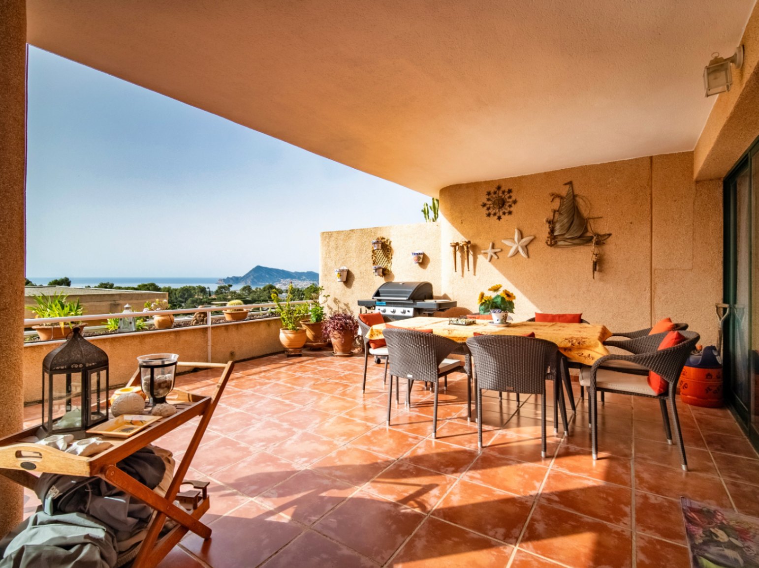 Apartment with spectacular view in La Nova