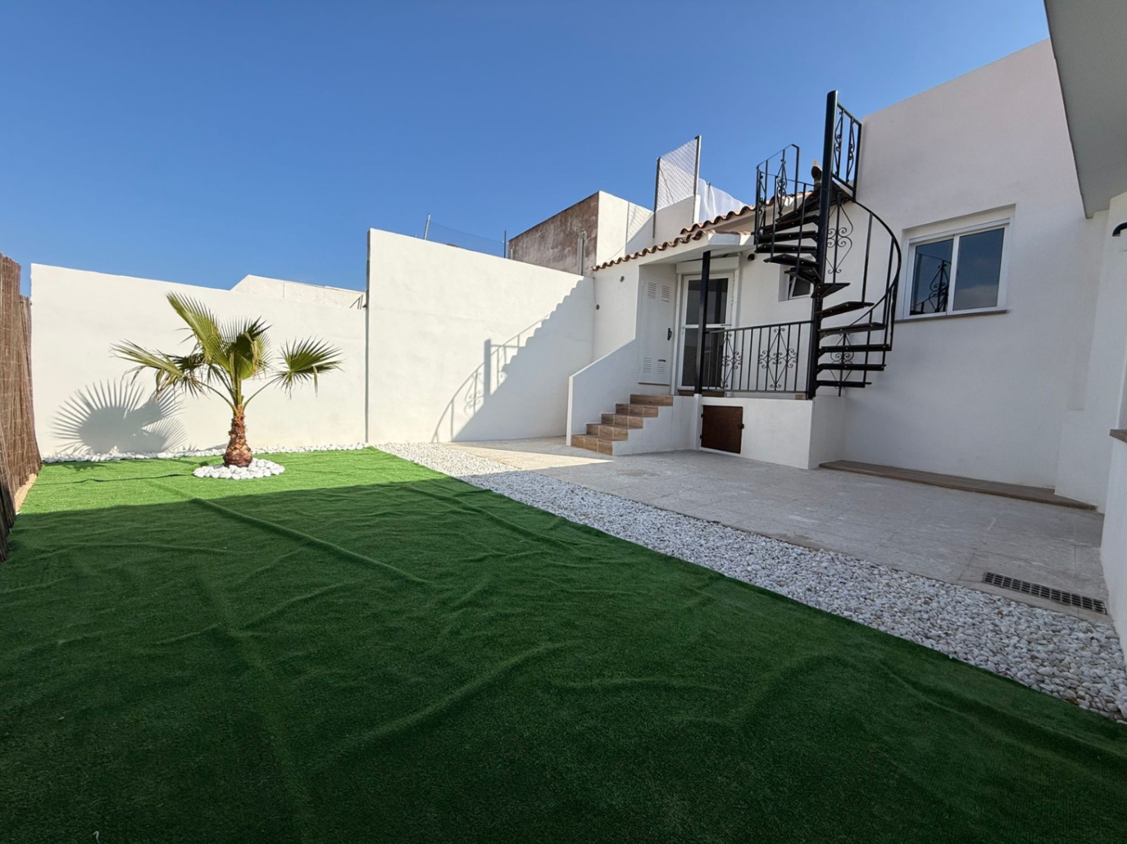 Fully renovated house in the La Nucia urbanization Nucia Park