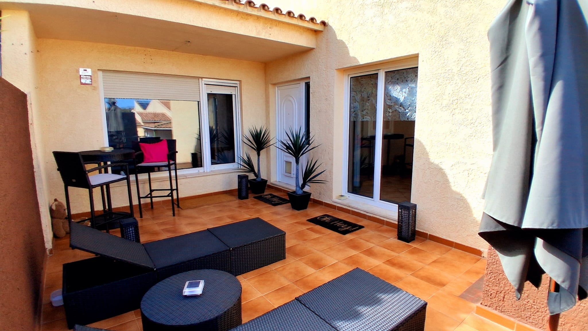A spacious family house that is functionally divided into two apartments.