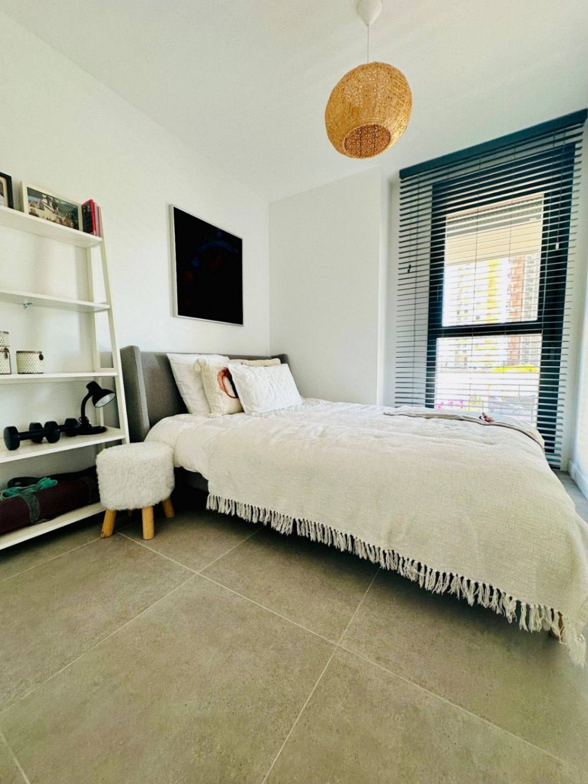 Three-bedroom apartment in Calpe, in the Sunrise Tower complex.