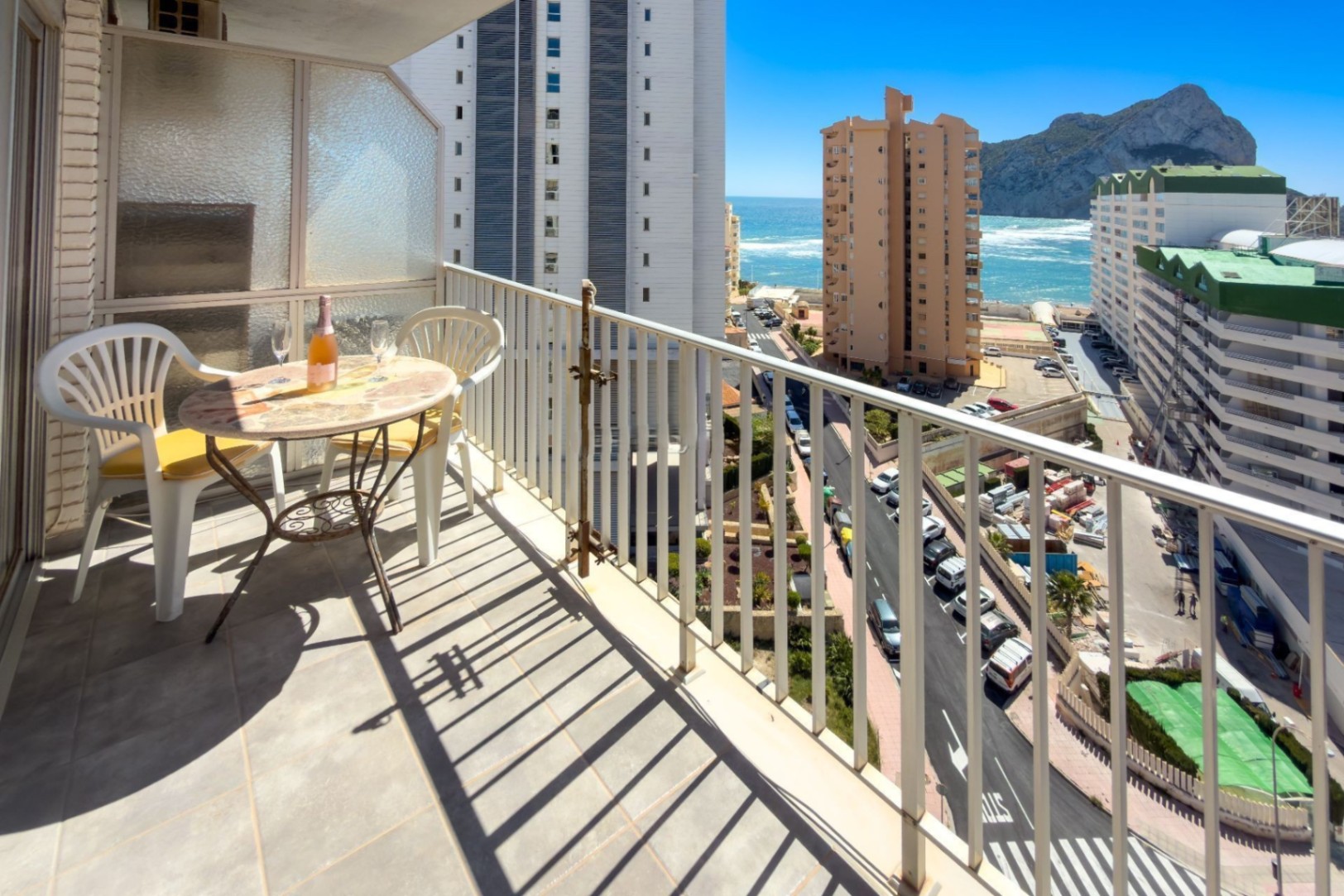 APARTMENT NEAR THE SEA WITH AMAZING VIEWS
