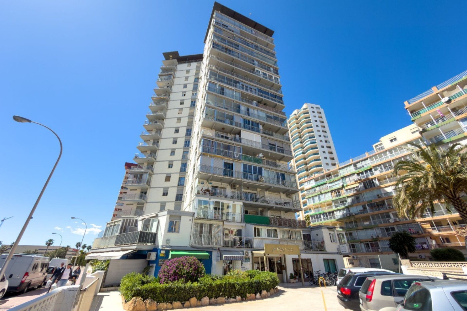 APARTMENT NEAR THE SEA WITH AMAZING VIEWS
