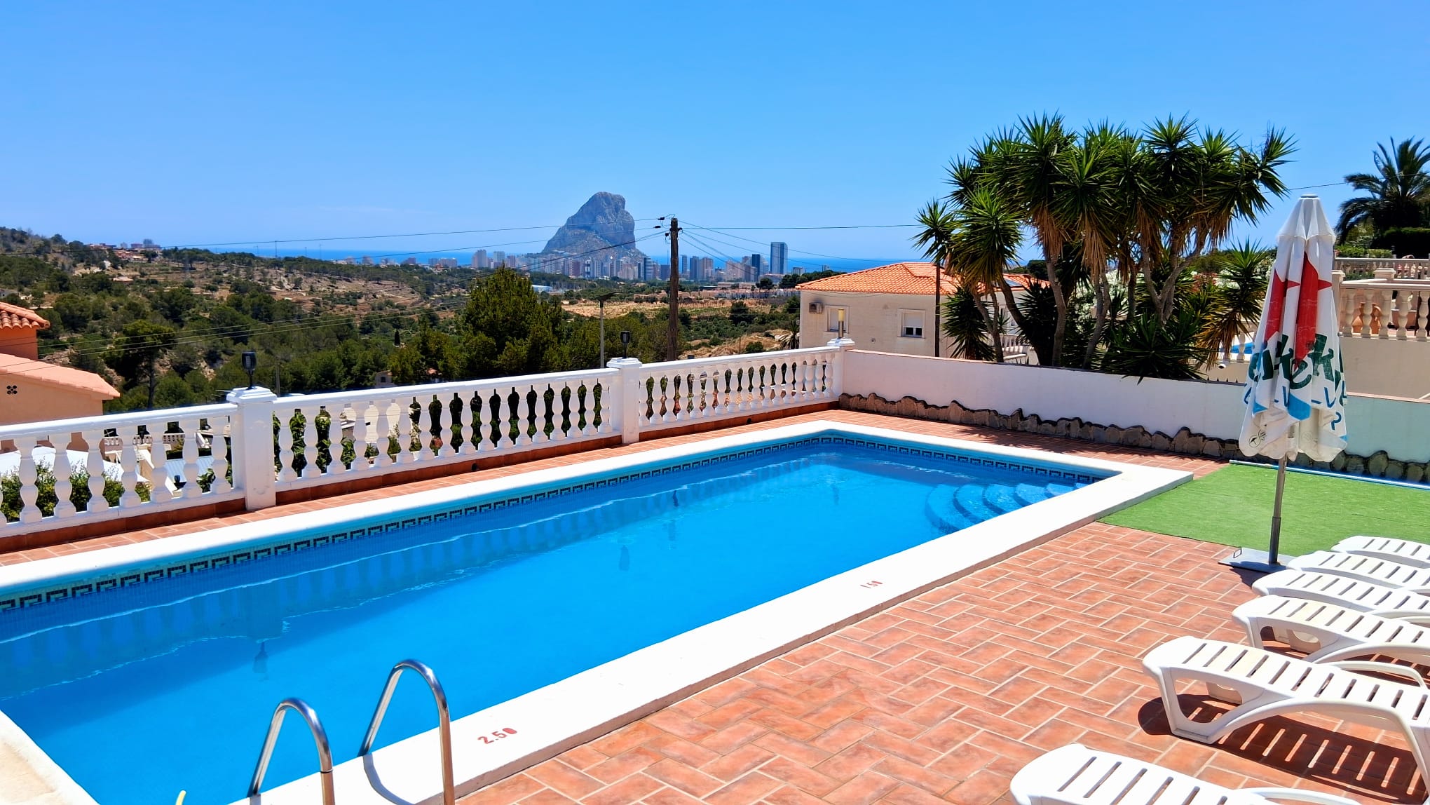 Spacious Villa in Calpe – Ideal as a Family Home or for Rental Purposes
