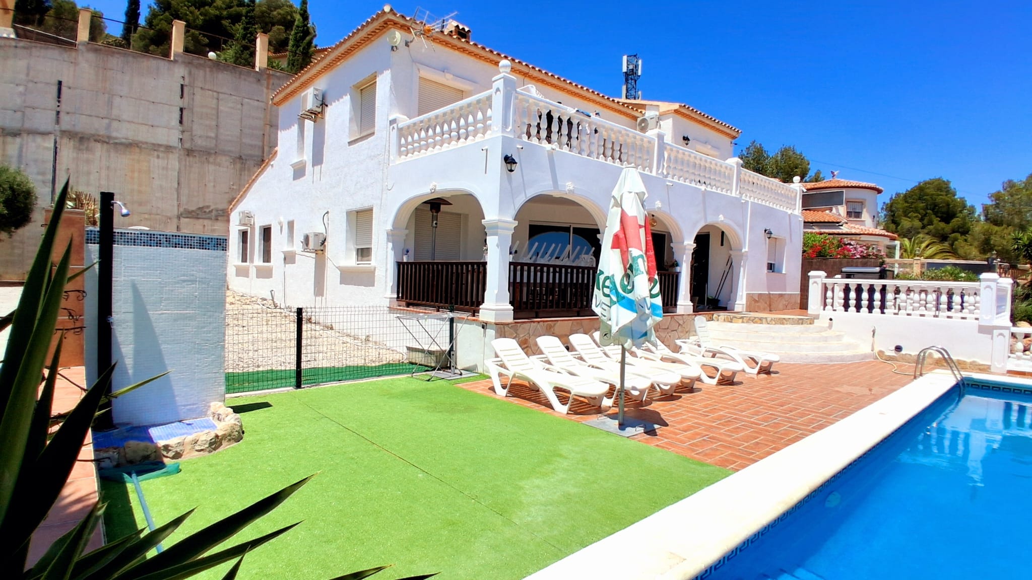 Spacious Villa in Calpe – Ideal as a Family Home or for Rental Purposes