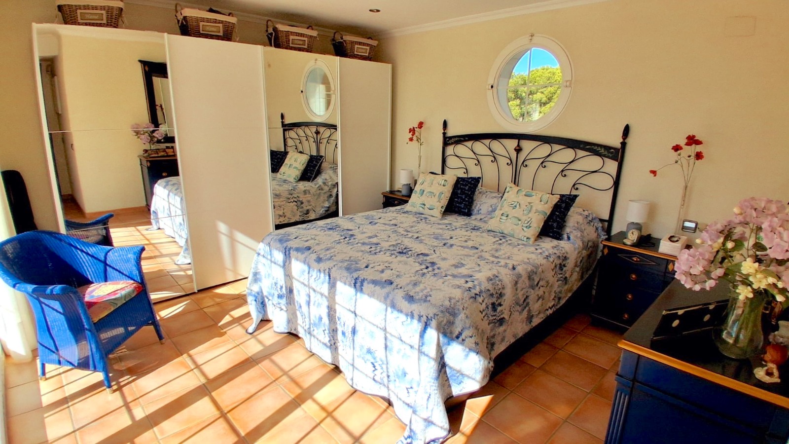 Impressive Villa with 360° panoramic views!
