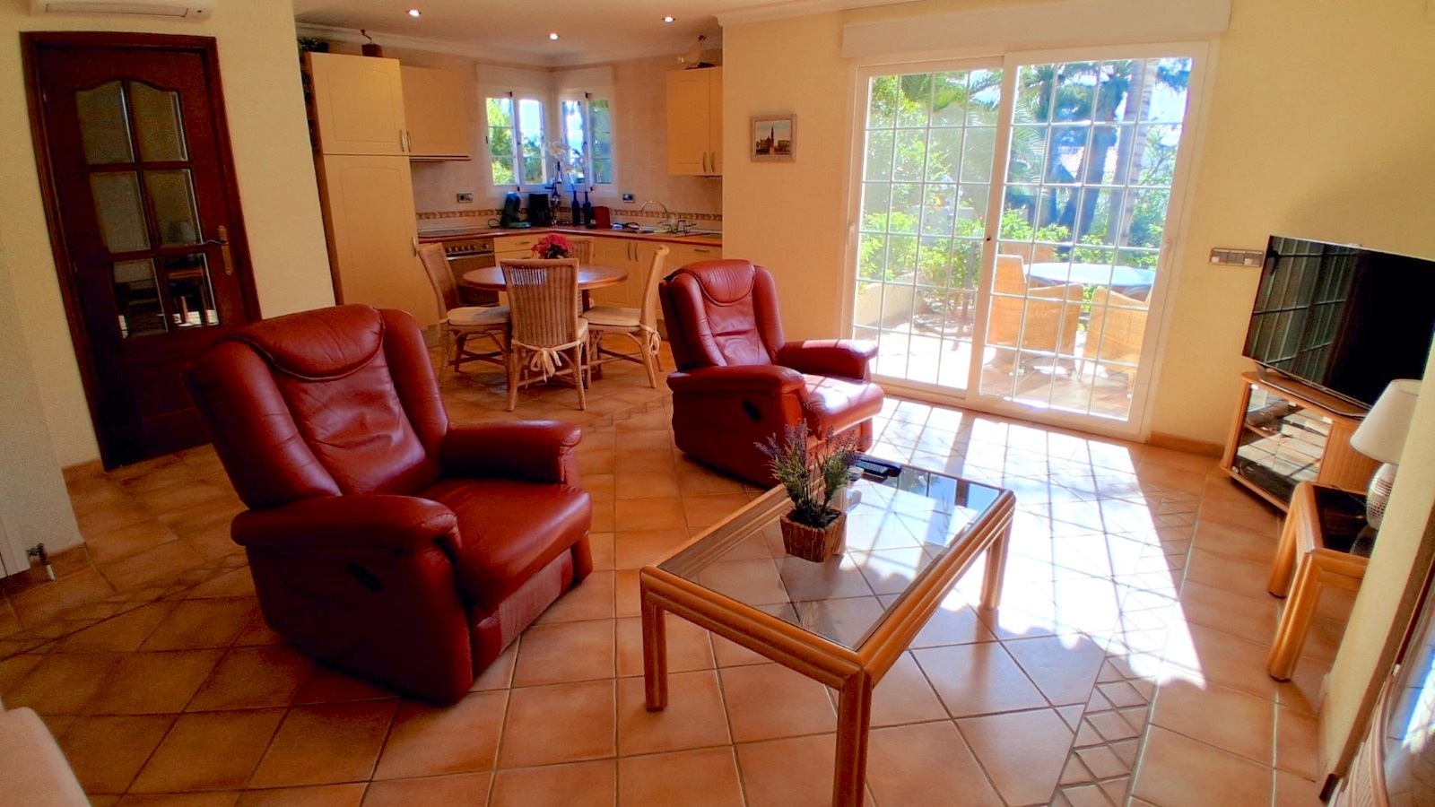 Impressive Villa with 360° panoramic views!