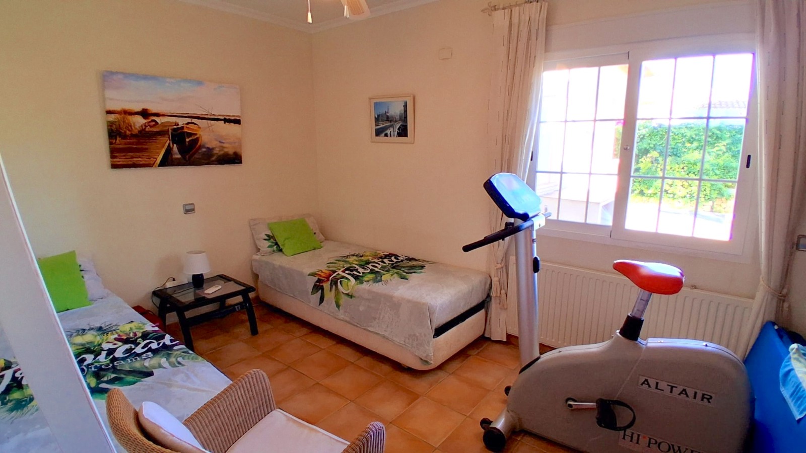 Impressive Villa with 360° panoramic views!