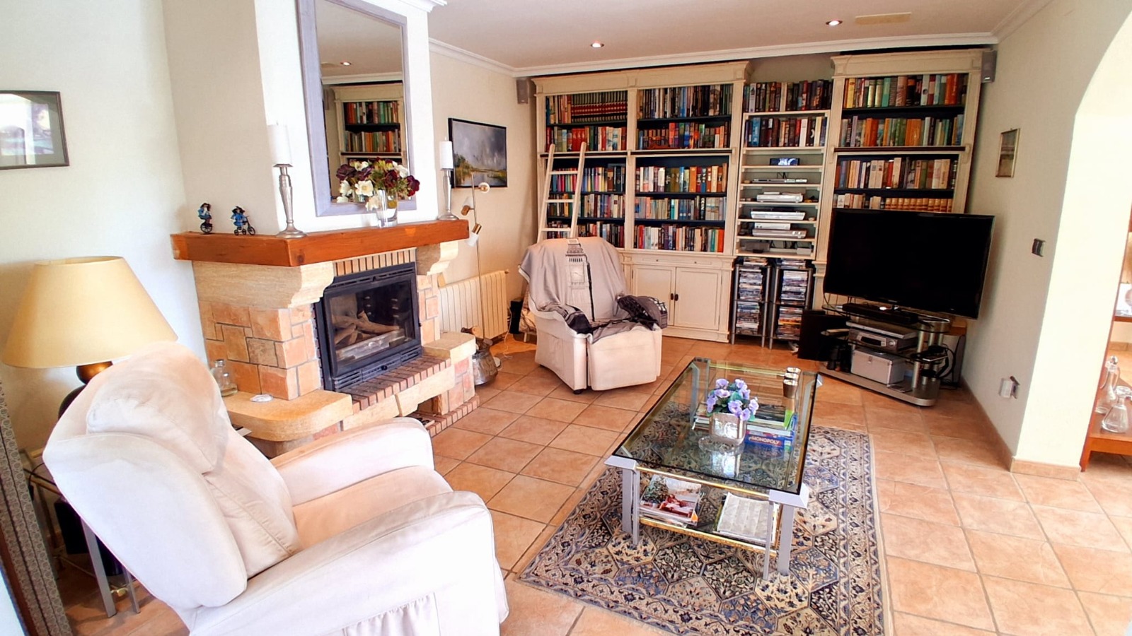 Impressive Villa with 360° panoramic views!