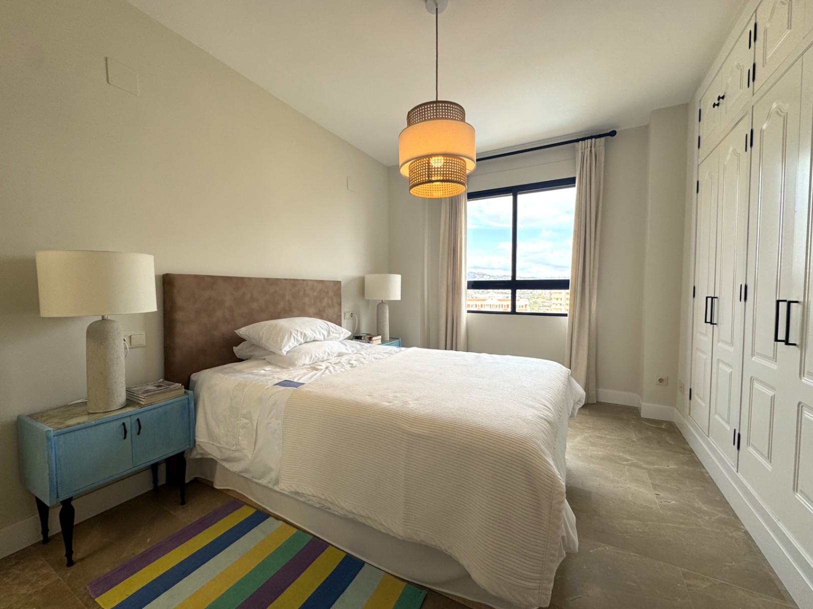 BEAUTIFUL APARTMENT JUST A FEW METERS FROM THE SEA WITH WONDERFUL VIEWS