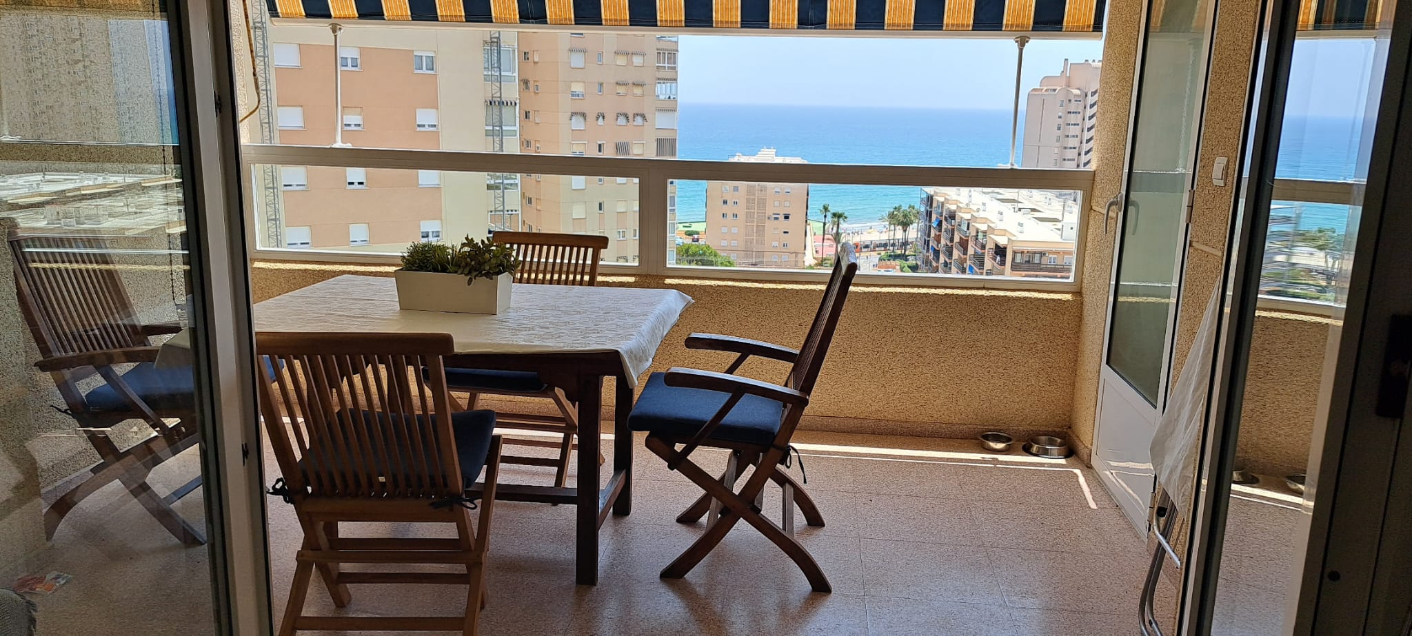 Apartment in El Campello – Sea Views & Steps from the Beach.