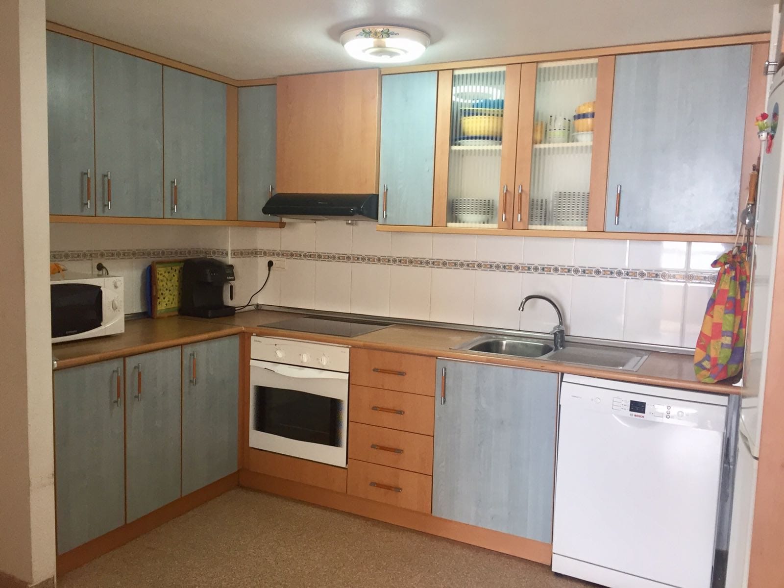 Apartment in El Campello – Sea Views & Steps from the Beach.