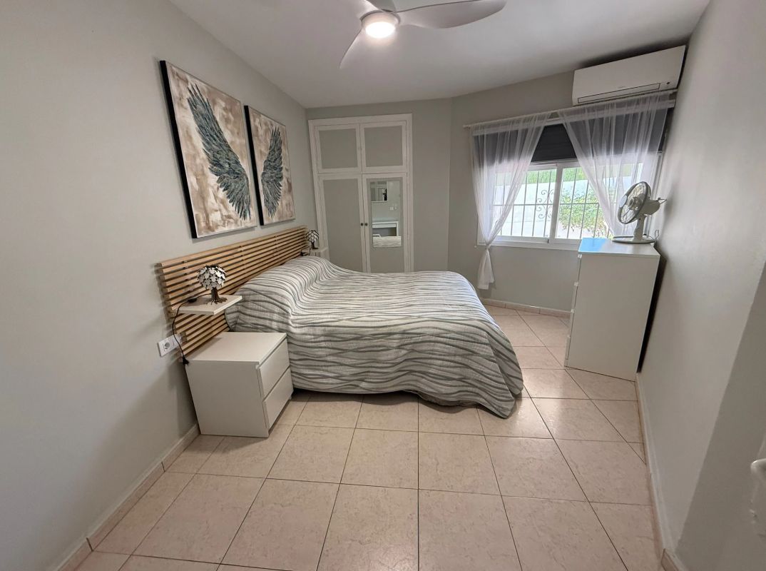 NICE APARTMENT WITH LARGE TERRACE AND GARDEN