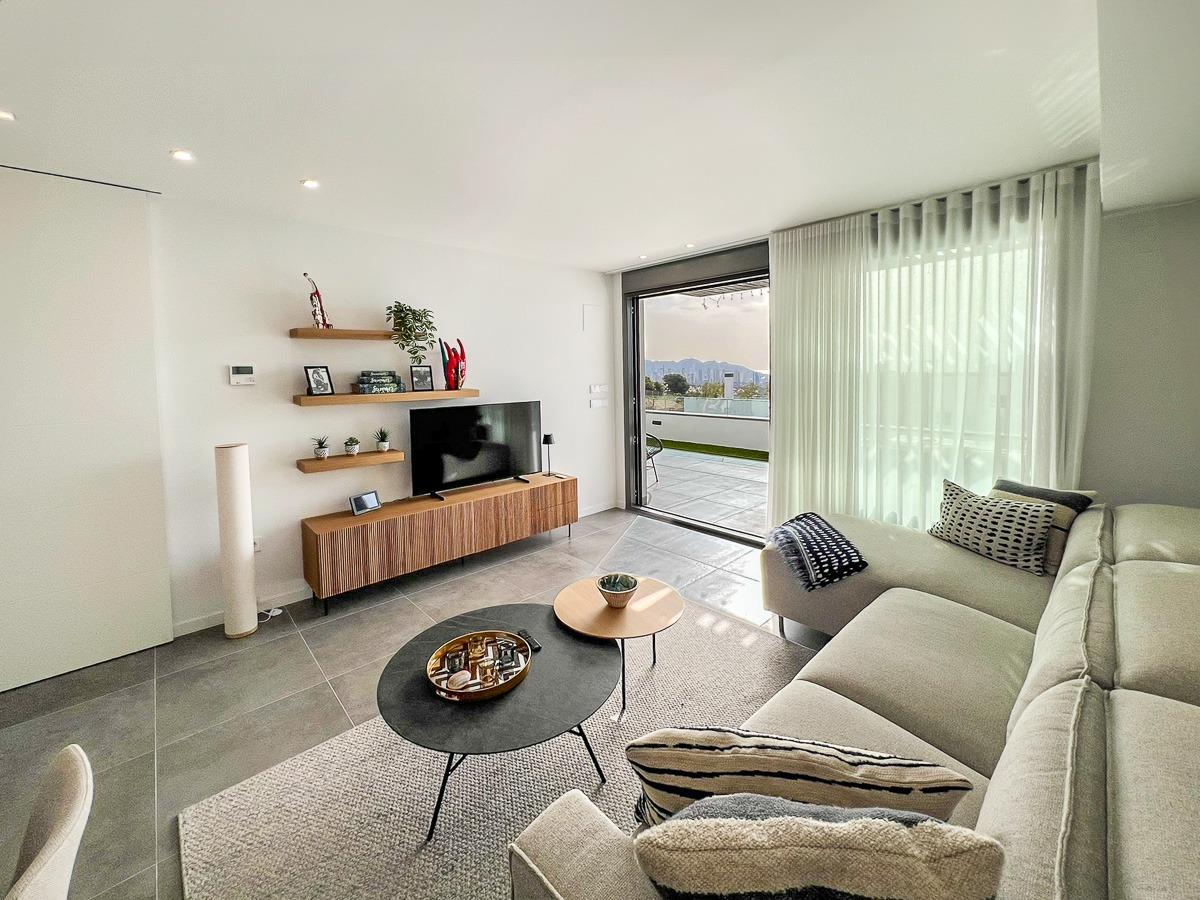 Modern Apartment in a Prestigious Residential Community