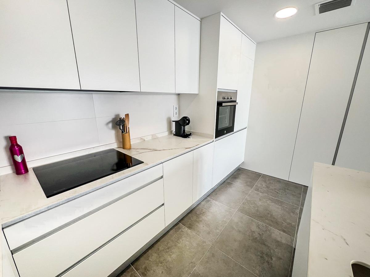 Modern Apartment in a Prestigious Residential Community