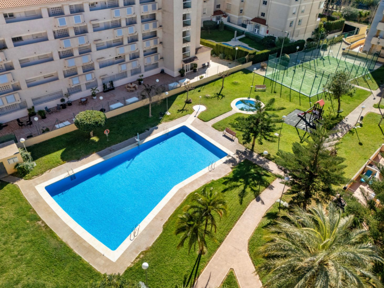 Nice Atico duplex in center Albir