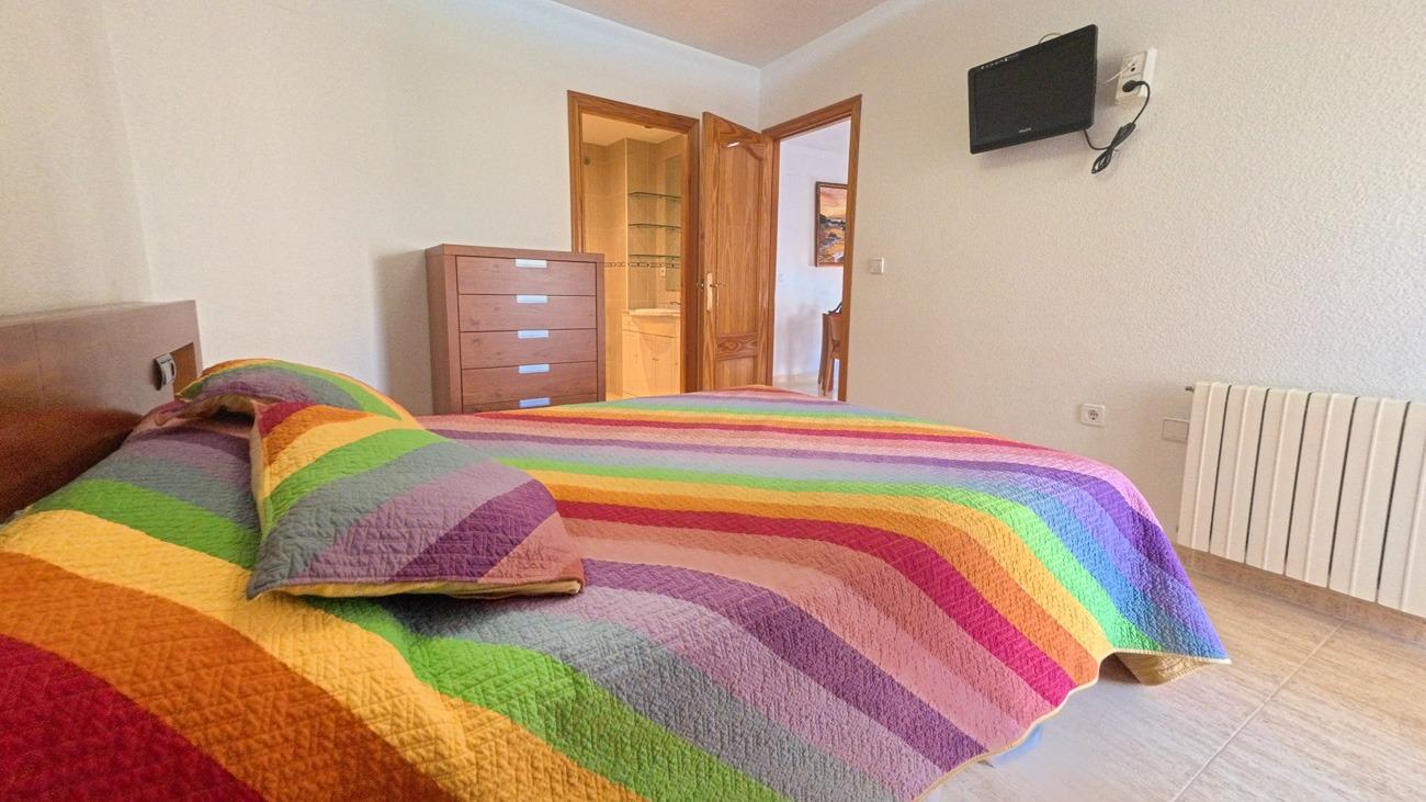 Nice south facing corner apartment with big terrace
