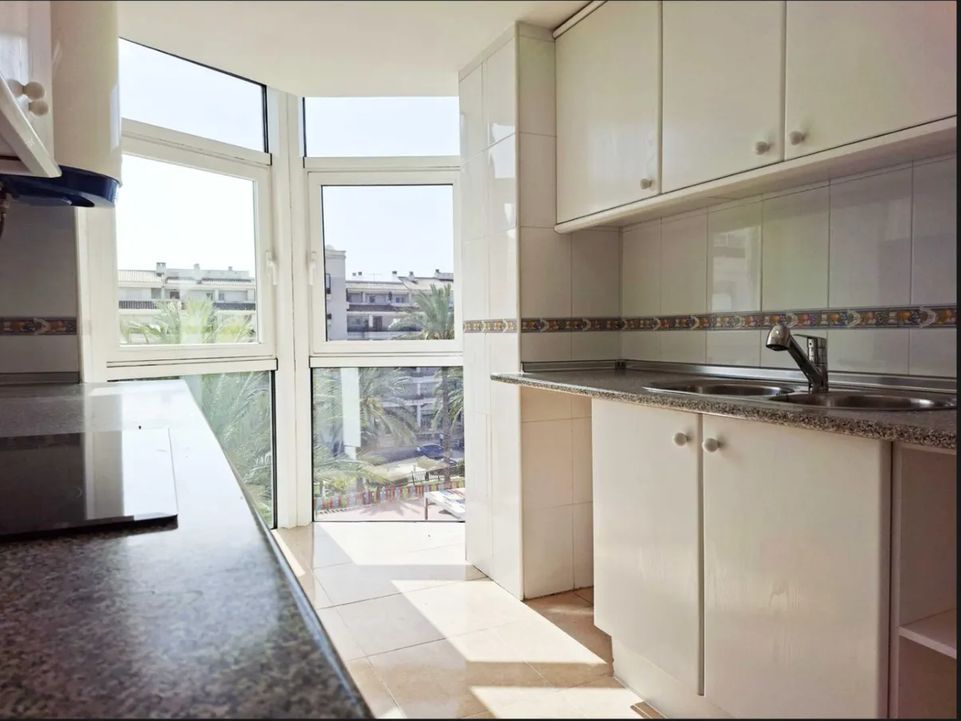 Spacious and bright apartment in Altea – close to the promenade