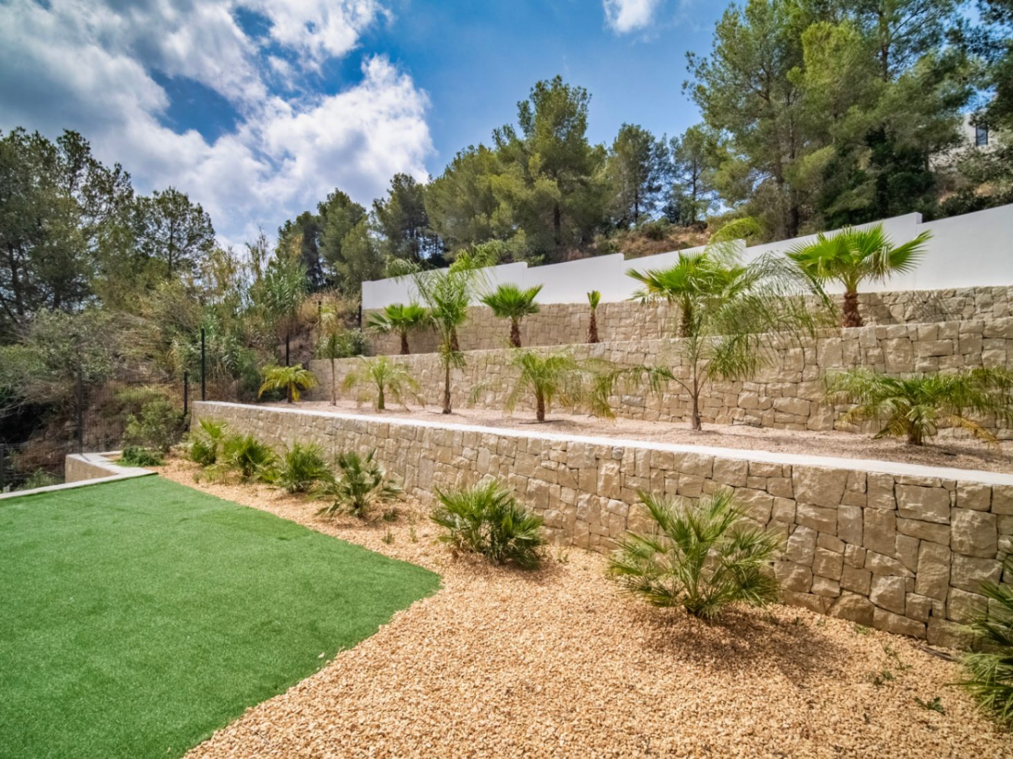 NEW LUXURY VILLA IN RACO DEL GALENO