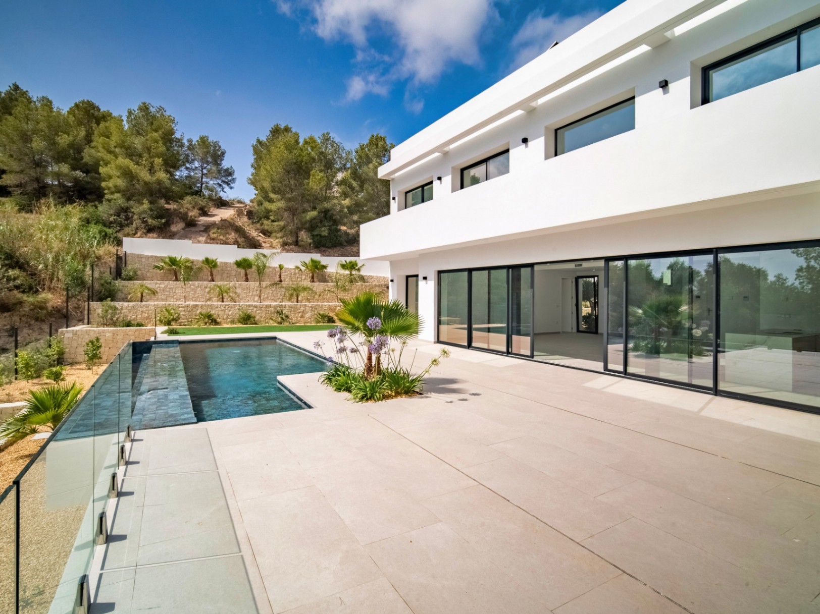NEW LUXURY VILLA IN RACO DEL GALENO
