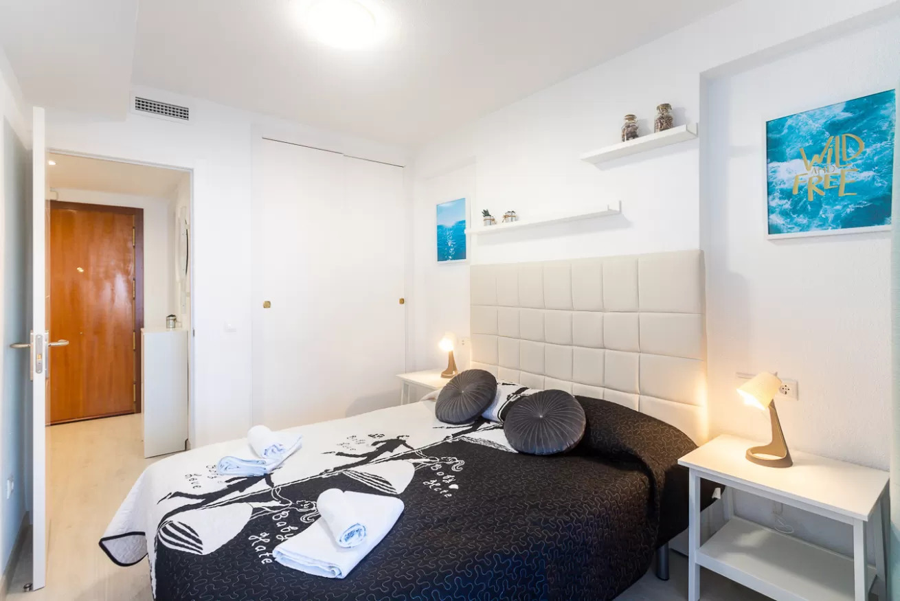 APARTMENT WITH MAGNIFICENT VIEWS IN RINCON DE LOIX