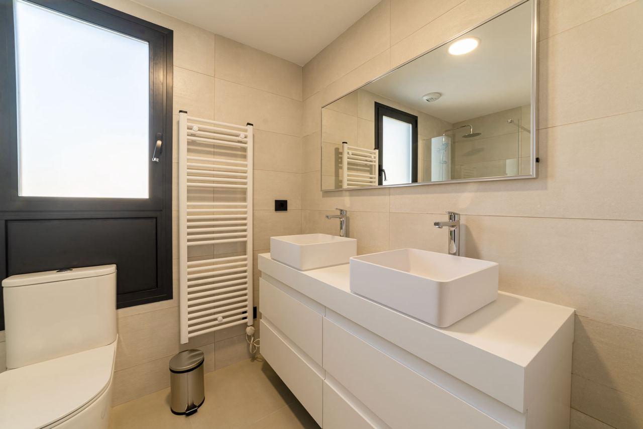 BEAUTIFUL APARTMENT IN CALPE WITH SEA VIEWS