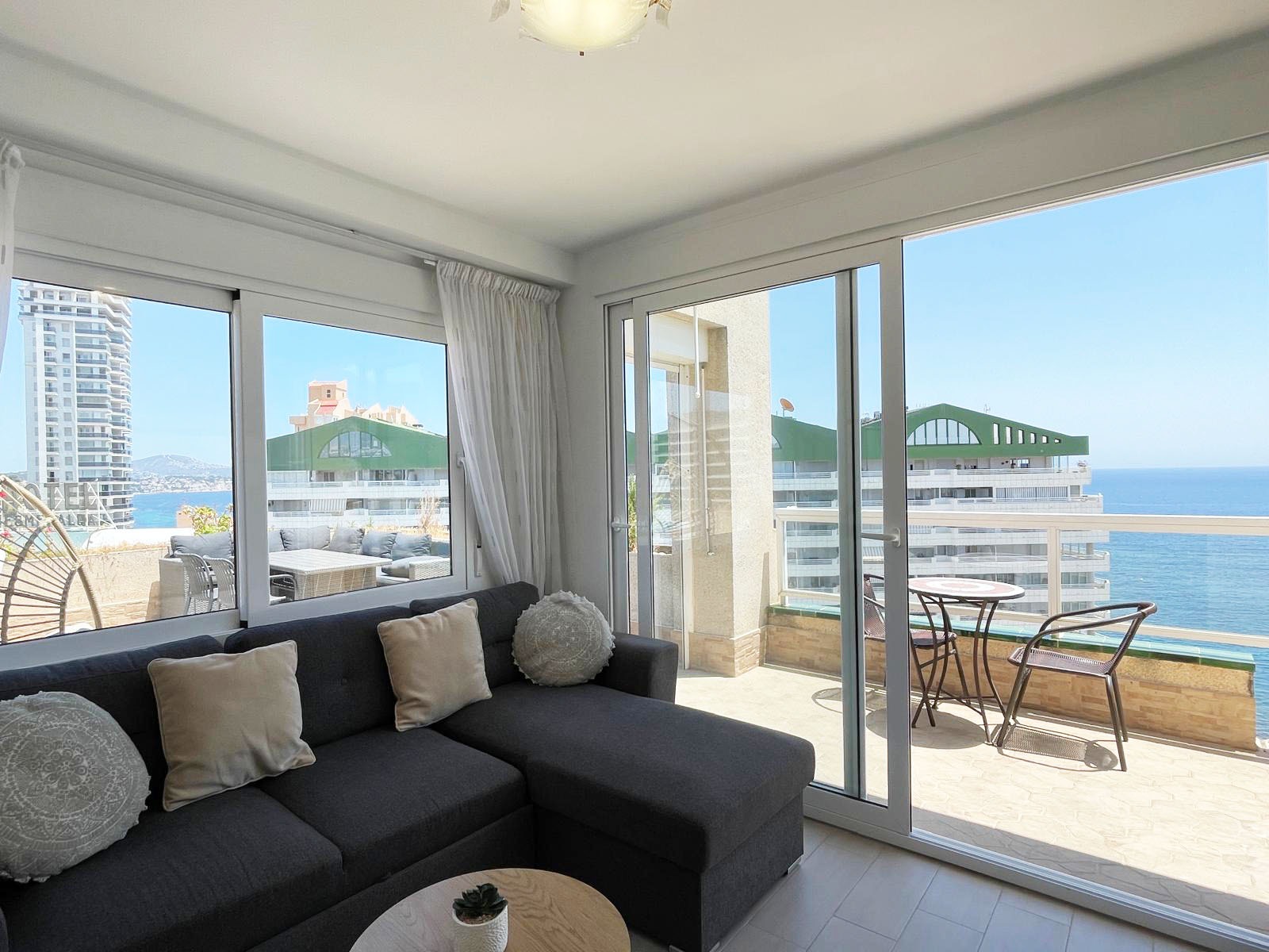 PENTHOUSE WITH IMPRESSIVE SEA AND ROCK VIEWS AND A LARGE TERRACE