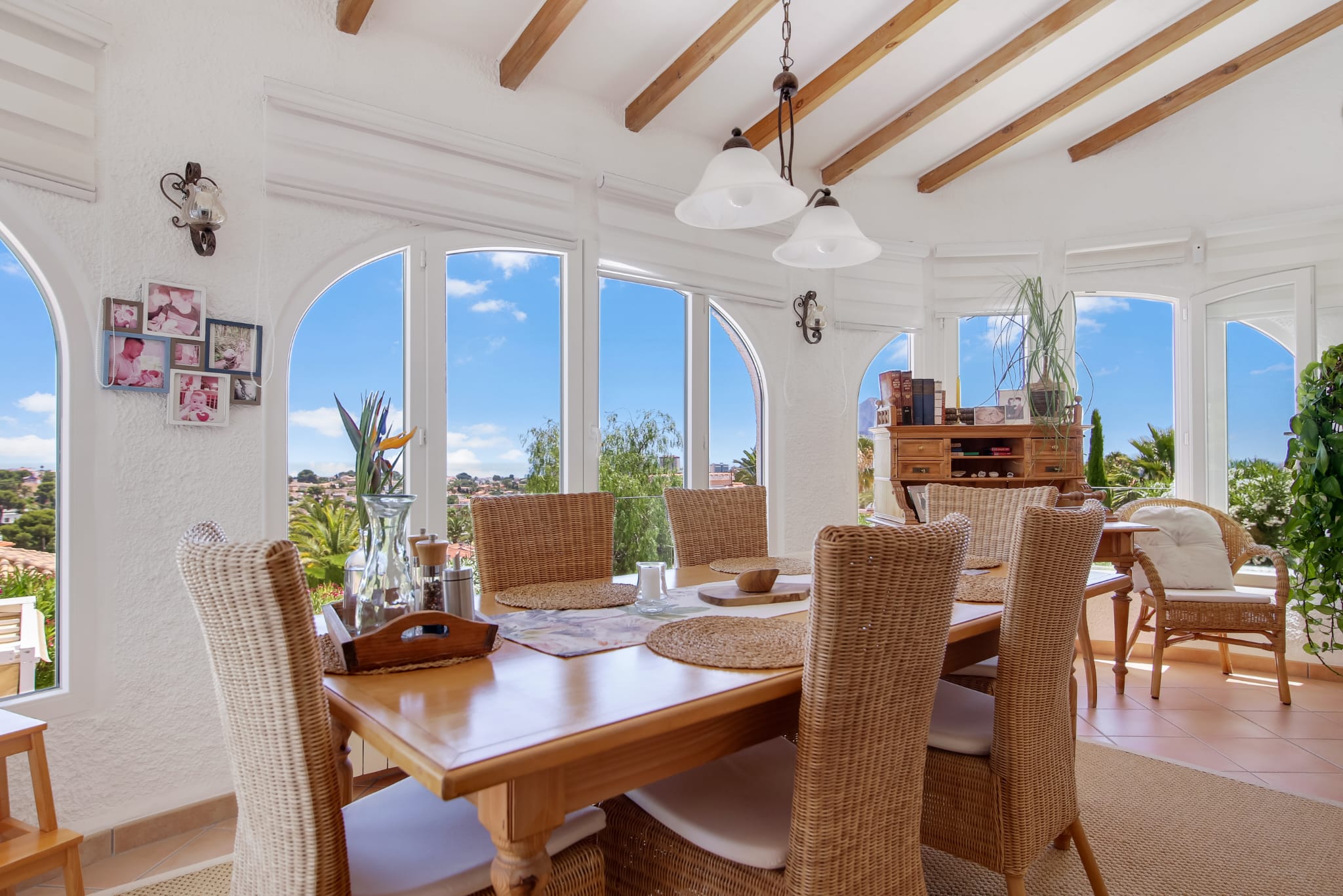BEAUTIFUL HOUSE WITH AMAZING SEA VIEWS IN CALPE