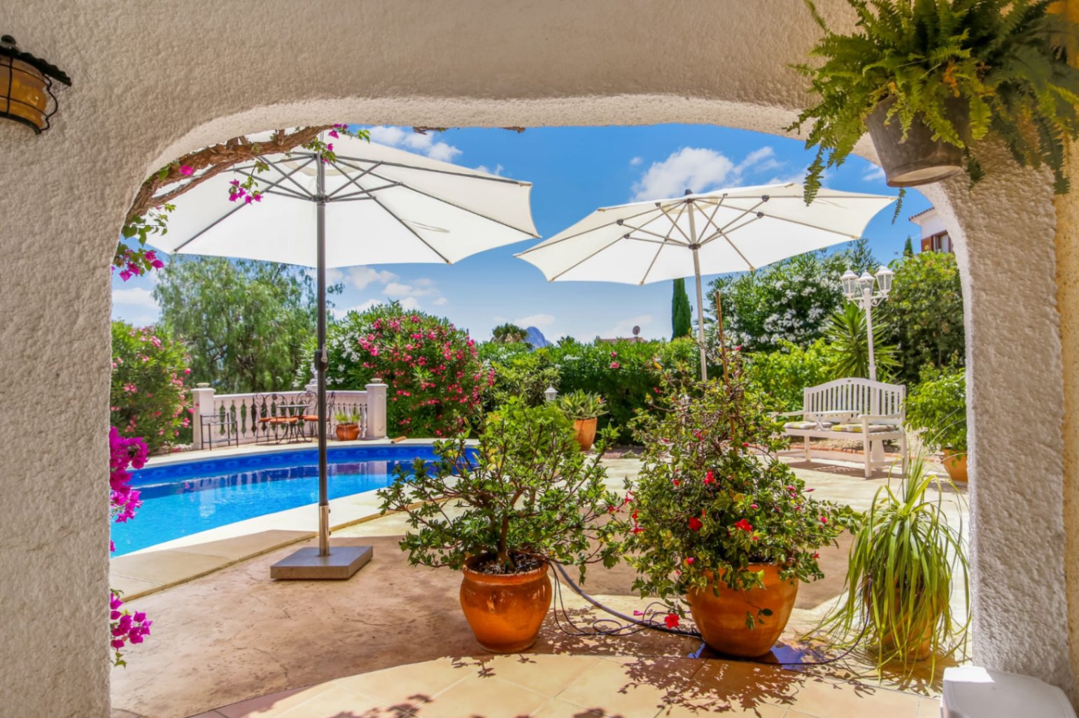BEAUTIFUL HOUSE WITH AMAZING SEA VIEWS IN CALPE