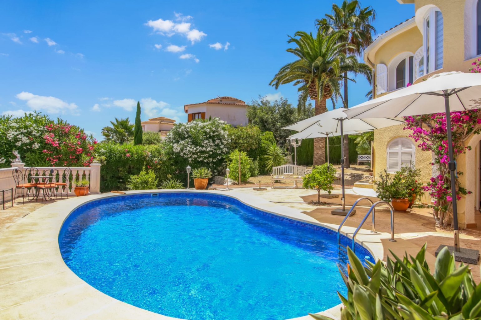 BEAUTIFUL HOUSE WITH AMAZING SEA VIEWS IN CALPE