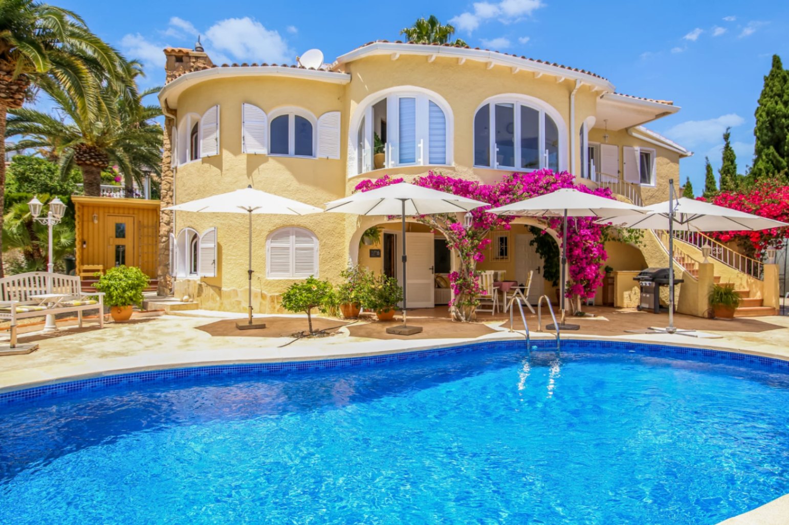 BEAUTIFUL HOUSE WITH AMAZING SEA VIEWS IN CALPE