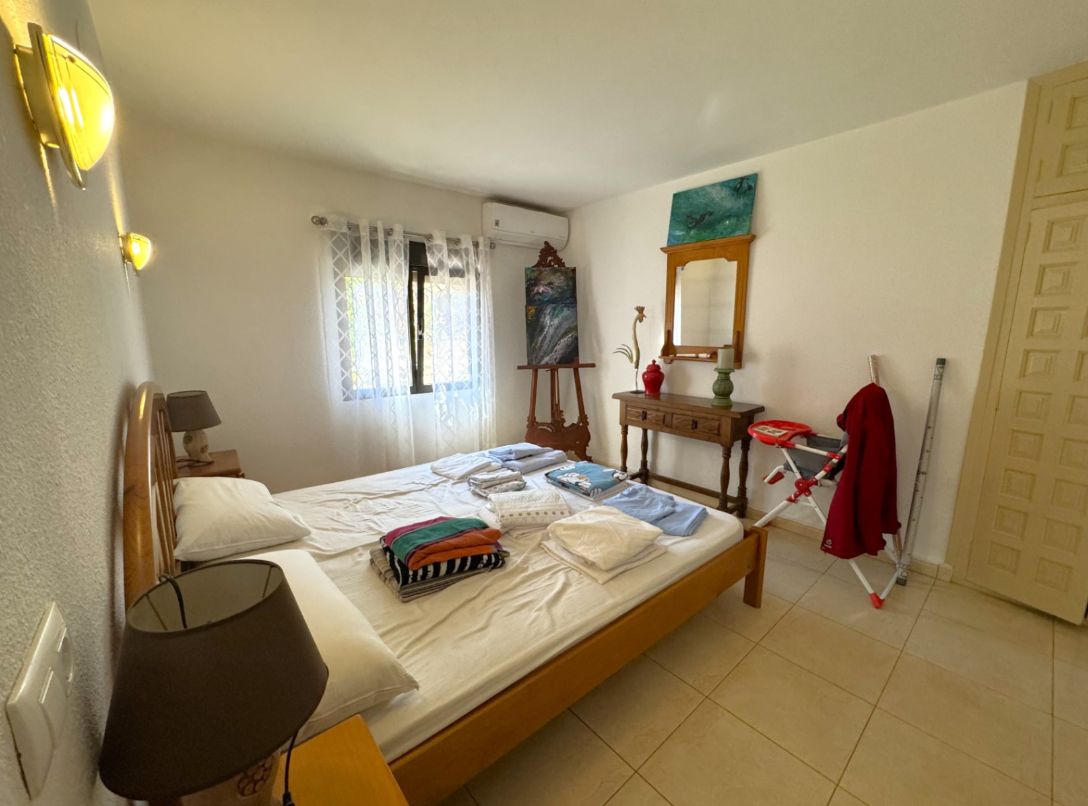 CHALET WITH MAGNIFICENT VIEWS OF THE SEA AND THE MOUNTAIN IN CALPE