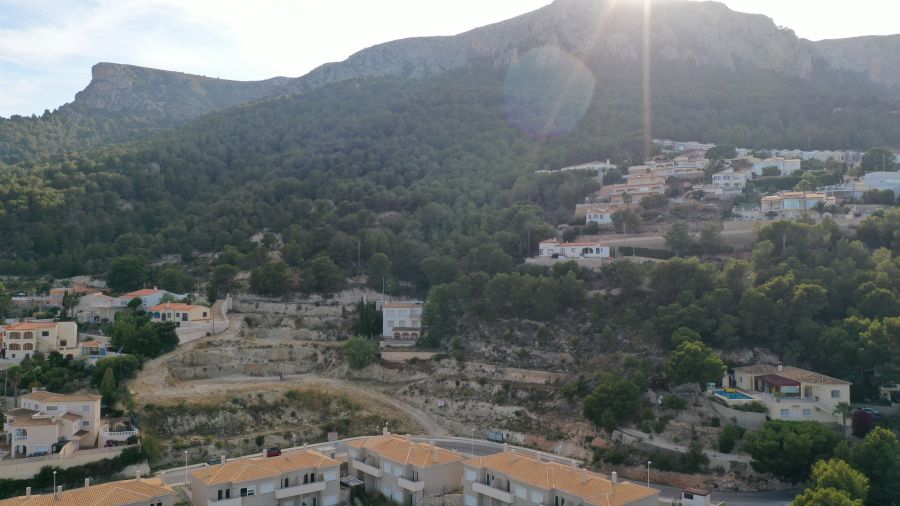 URBAN LAND OF 6000M2 WITH IMPRESSIVE VIEWS OF THE SEA AND ROCK FORMATION